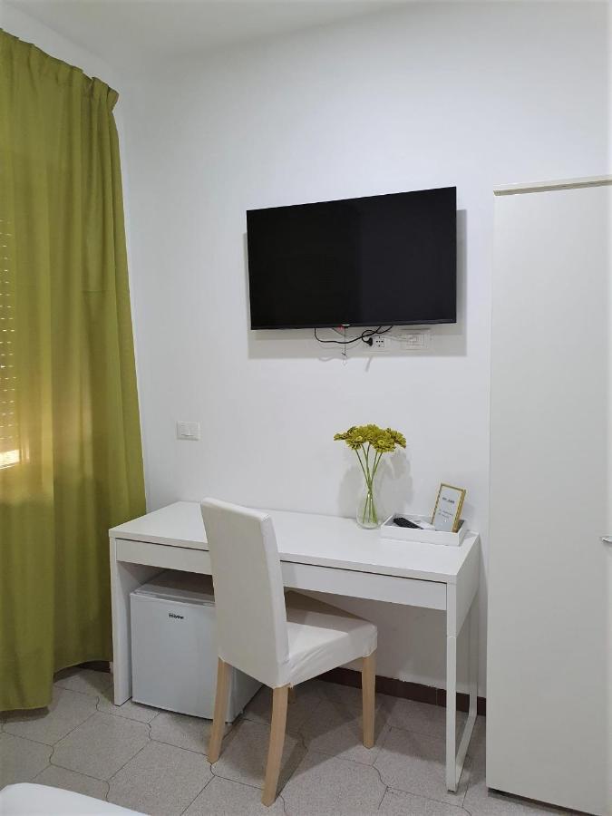 Affittacamere Dianir Ciampino Exterior foto