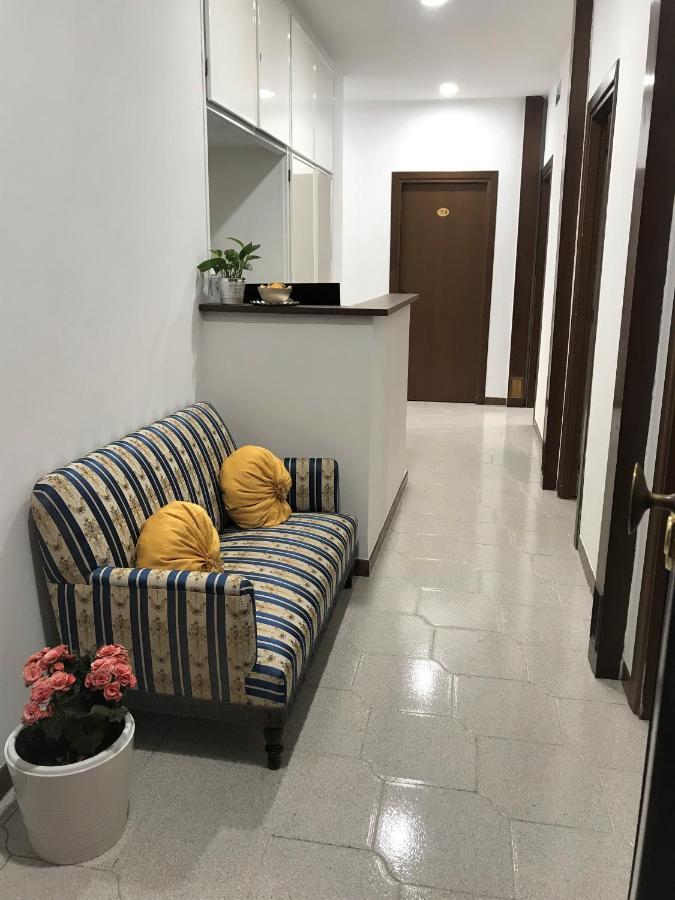 Affittacamere Dianir Ciampino Exterior foto