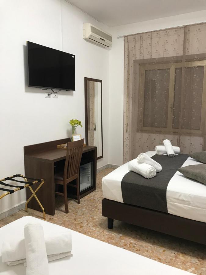 Affittacamere Dianir Ciampino Exterior foto