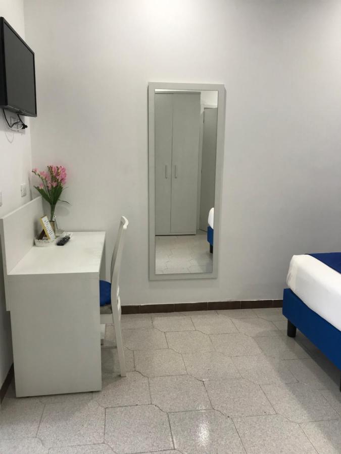 Affittacamere Dianir Ciampino Exterior foto